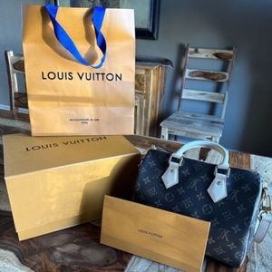 NEW - Louis Vuitton Speedy Bandoulière 25 Bag